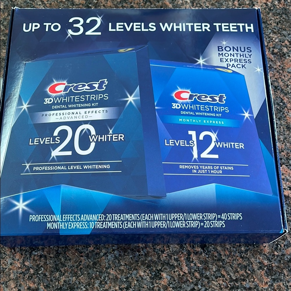 *SOLD* 2 Crest 3D Whitestrips Dental Whitening Kit- 30 total treatments
